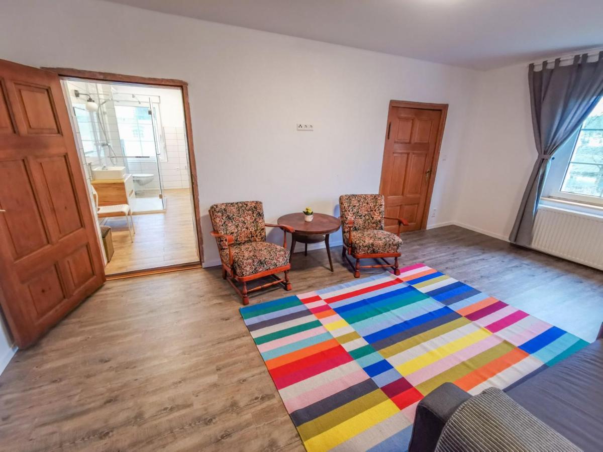 Apartment In Herrenhaus Gross Pinnow Exterior photo